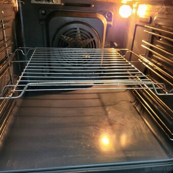 sklokeramický sporák Amica - 4