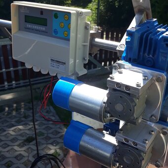 SOLÁR TRACKER pro dva panely 190W - 4