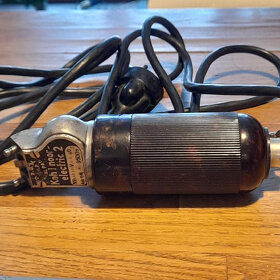 Starý holící strojek - 4