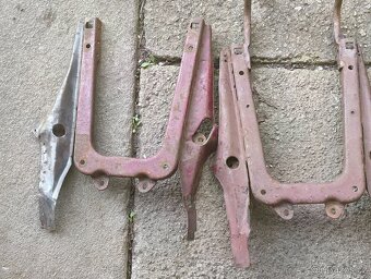 Podsedlový plech rámeček Jawa ČZ 125 175 250 350 353 354 450 - 4