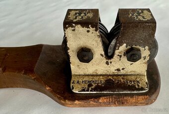 Značkový D.R.G.M. starožitný ostřič nožů Solingen RARITA - 4