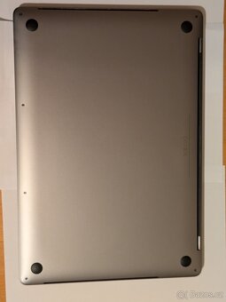 MACBOOK PRO 15" Core i7, 16GB RAM, 256 GB SSD pěkný - 4