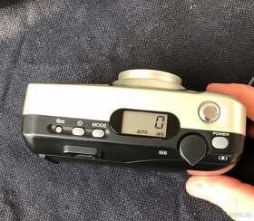 kompaktní fotoaparát na film PORST V2001 + pouzdro a baterie - 4