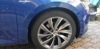 Superb 2,0TDI automat DSG 4x4 L&K (DPH) - 4