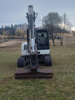 12.5t bagr guma powertilt mimoosé Bobcat 444 rypadlo pásák - 4