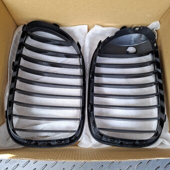 Maska - ledvinky BMW 7 (F01, F02, F03, F04) 2008-2015 - 4
