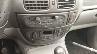 Prodám Renault Scenic 1,9 DCi - 4