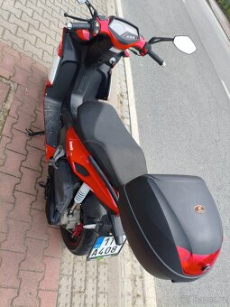 Skútr Formula LJ-125T-8m - 4