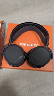 Steelseries Arctis 7+ black - 4