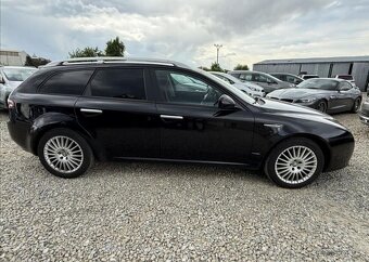 Alfa Romeo 159 1,9 JTD +SADA KOL nafta manuál 88 kw - 4