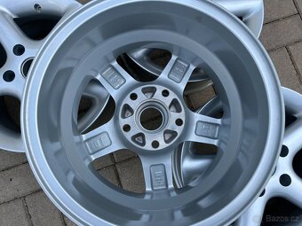 4x alu disky BMW 5x120 R15 - NOVÉ - 4