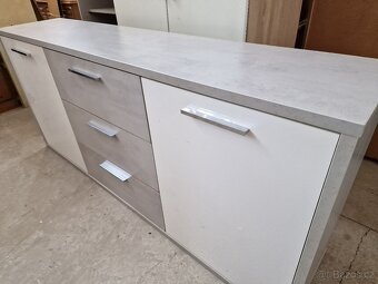 Komoda moderni Lamino 40x190 výška 84 cm - 4