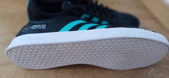 Adidas Mercedes AMG F1 - 4