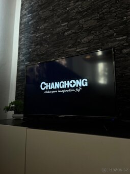 Televize Changhong LED32E2300H – perfektní stav - 4