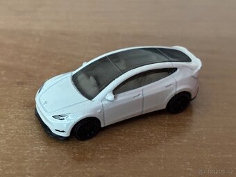 Hot Wheels - 12 autíček dle foto - 4