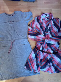 Prodám komplet oblečení, většinou značkové cca 9let - 4