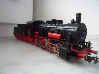 parní lokomotiva na vláčky H0 Piko - 4