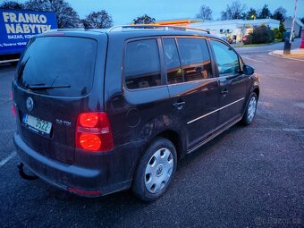 VW Touran DSG, 2.0TDI 103KW r.v.2010 - 4