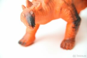 Figurka dinosaura Stegosaurus se zvukem - 4