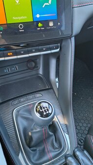 MG ZS black metal elegantní - 4