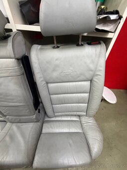 Superb 1 sedačky Laurin a Klement - 4