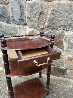 Retro skříňka - 4