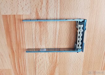 Držák-Adaptér pro SSD/HDD do stolního PC - 4