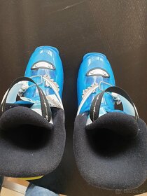 Dětské lyže a lyžařské boty - 4