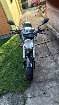 Ducati monster 750 - 4
