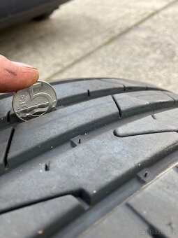 Pneu 195/65 r15 - 4