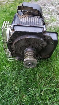 Motor Briggs & Stratton XC35 - benzínová sekačka - 4