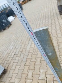 Sloupky na zábradlí nebo na plot - 4