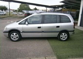 Opel Zafira 1.8i 7 míst,2x kola benzín manuál 92 kw - 4