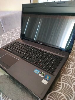 Výkonný Notebook Lenovo IdeaPad Z570 15,6 - 4
