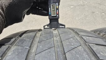 Letní pneu 245/40/19 Bridgestone - 4