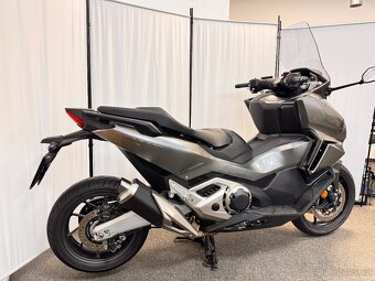 Honda Forza 750 Iridium Grey, DCT - 4