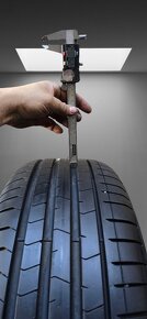 235/50/19 Pirelli - letní - na dobírku - 4