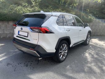 Toyota RAV4 2.5 HYBRID 4WD SERVIS TOYOTA 2023 DPH - 4
