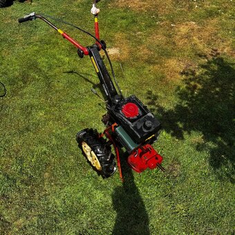 Prodám malotraktor Vari Tera s příslušenstvím - 4