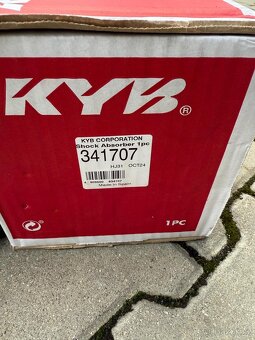 řada 5 tlumiče přední - 4