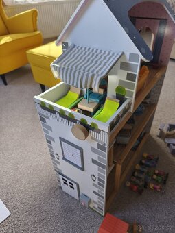 Dětský dřevěný domeček pro panenky - 4