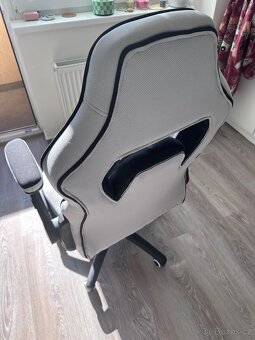 Kancelářská židle - 4