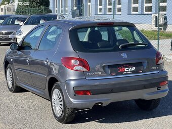 🚗 Peugeot 206 + 1.1i 44KW KLIMA KOUPENO V ČR - 4