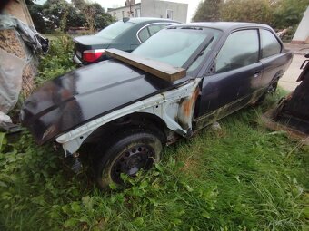 BMW E36 323 coupe 3ks - 4