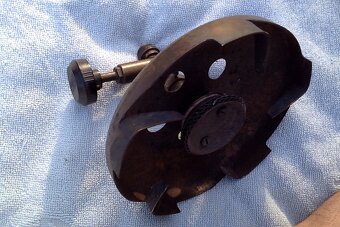 motorova pila-dilna , garaž - 4