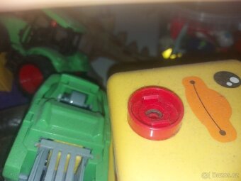 Hračky po synovi - 4