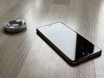 Apple iPhone 6s Plus 32 GB Space Gray - Čtěte - 4