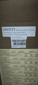 Nerozbalený elektro koloběžka Xiaomi Electric Scooter Elite - 4