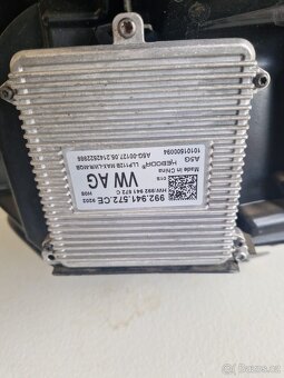 Kodiaq - levý světlomet xenon - 4