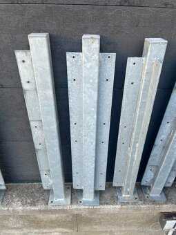 Dřevěný plot plotové dílce pozinkované sloupky 70 cm - 4